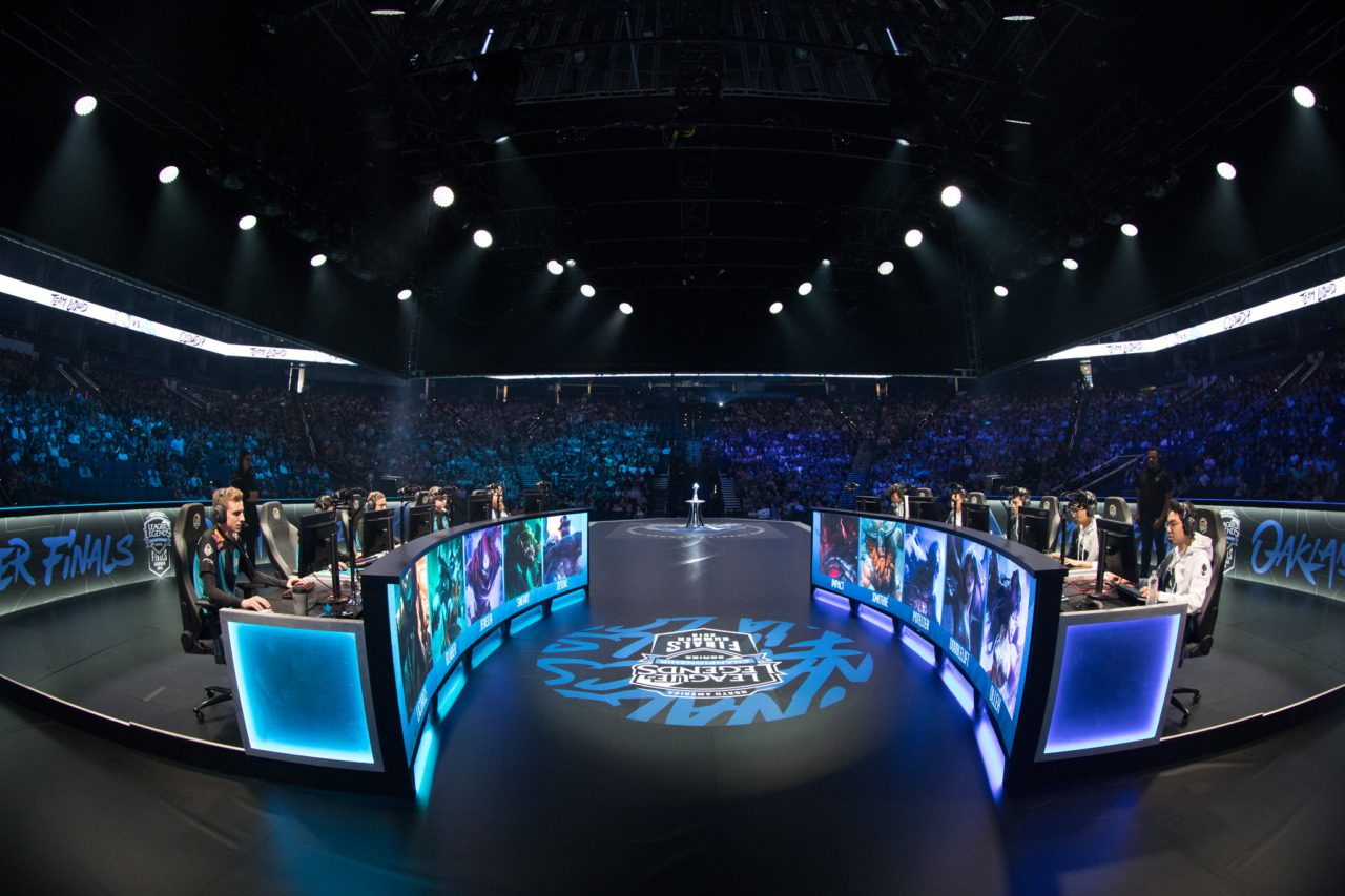 Riot Games partners with Alienware for LCS Arcade