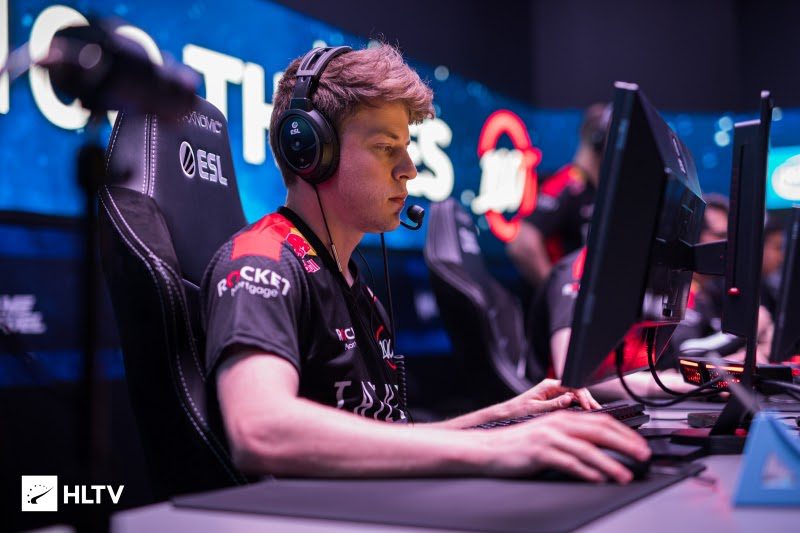 100 Thieves JKs