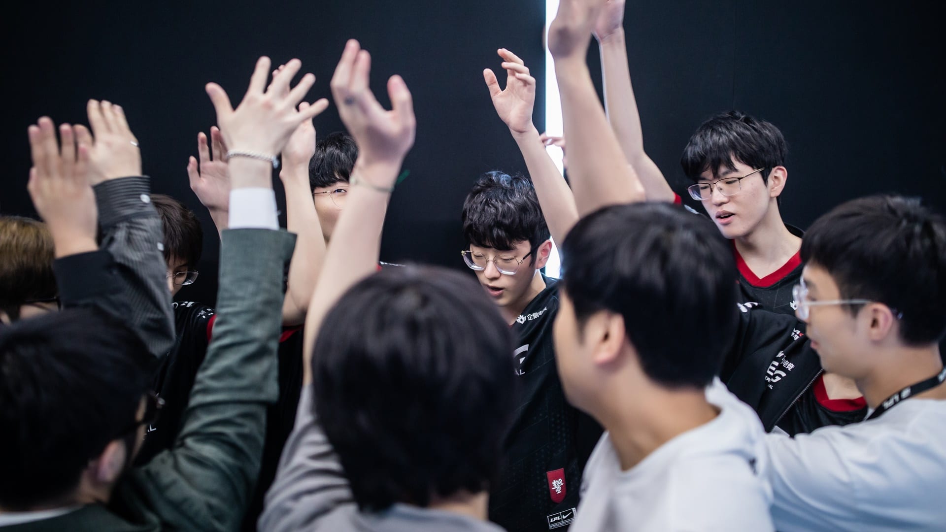 Edward Gaming, who are at the top of the League of Legends power rankings