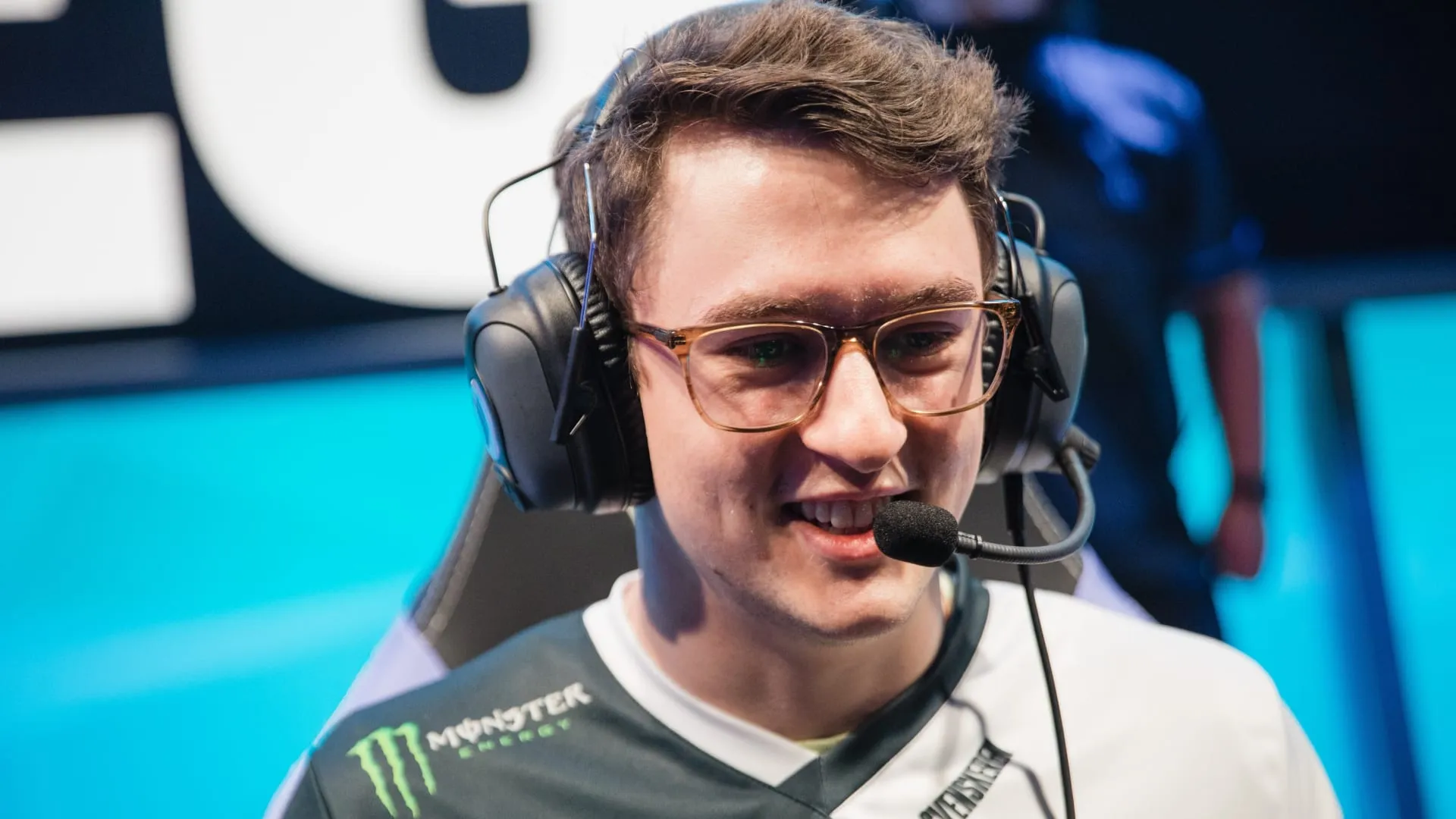 Evil Geniuses' Svenskeren is all smiles before match against Golden Guardians