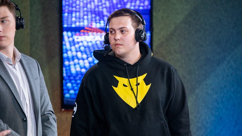 Dignitas coach Virge at DreamHack
