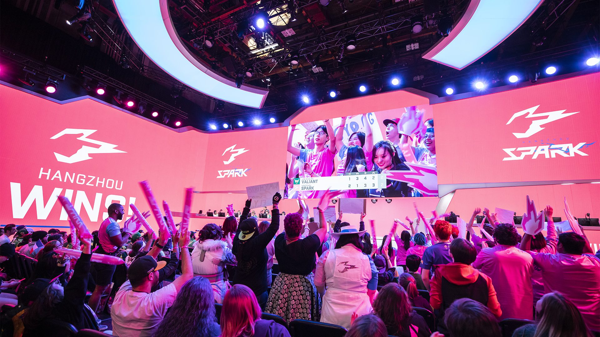 overwatch league crowd