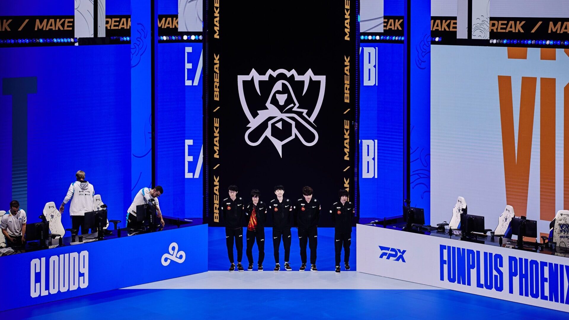 FunPlus Phoenix on stage after victory match at the League of Legends World Championship Groups Stage on October 12, 2021 in Reykjavik, Iceland.