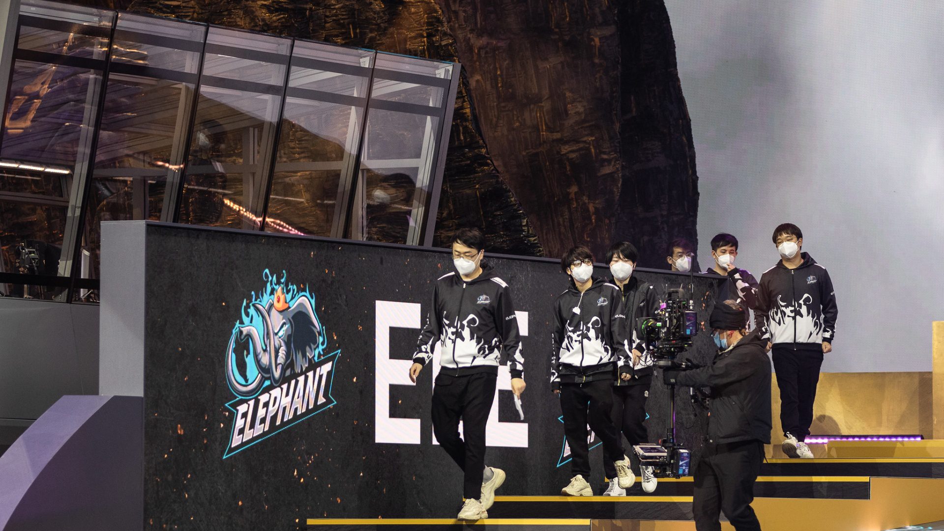 TEam Elephant disbands after The intenational 10