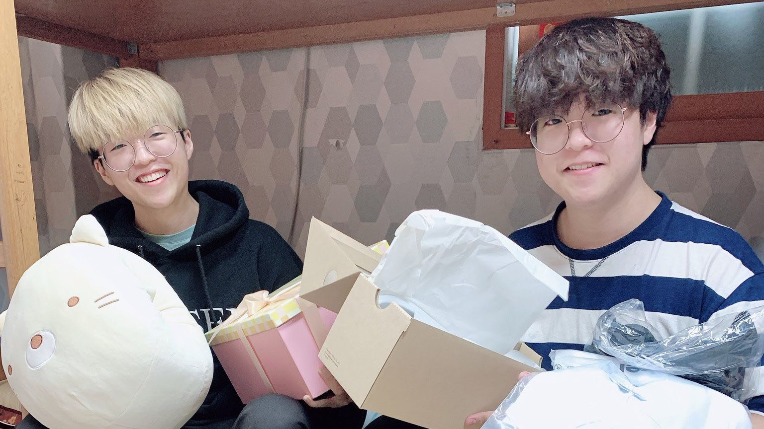 Twin brother pro players Gwangboong and JinboongE
