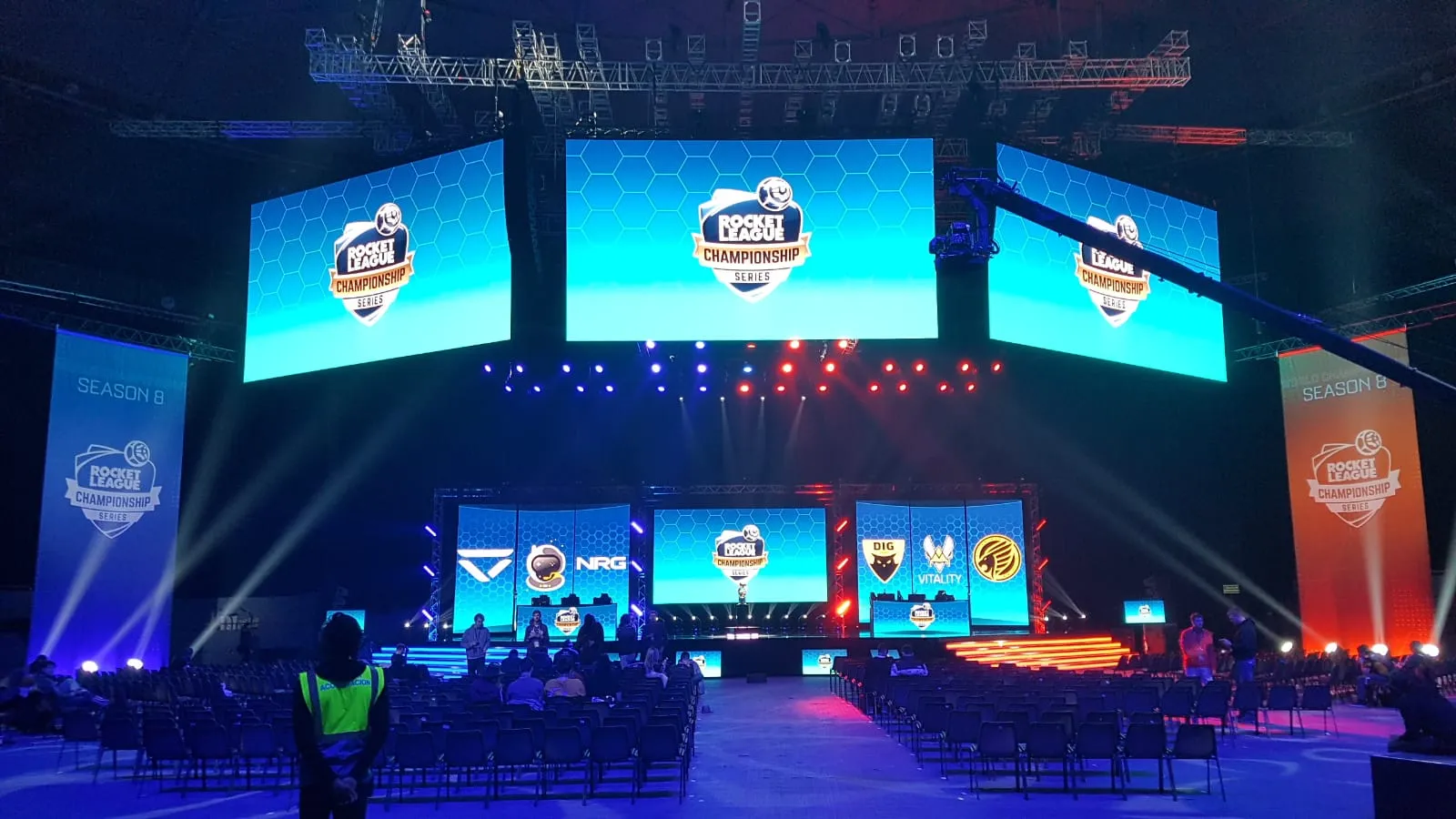 The RLCS Season 8 World Championship LAN stage, the last stage before the RLCS Fall Major begins