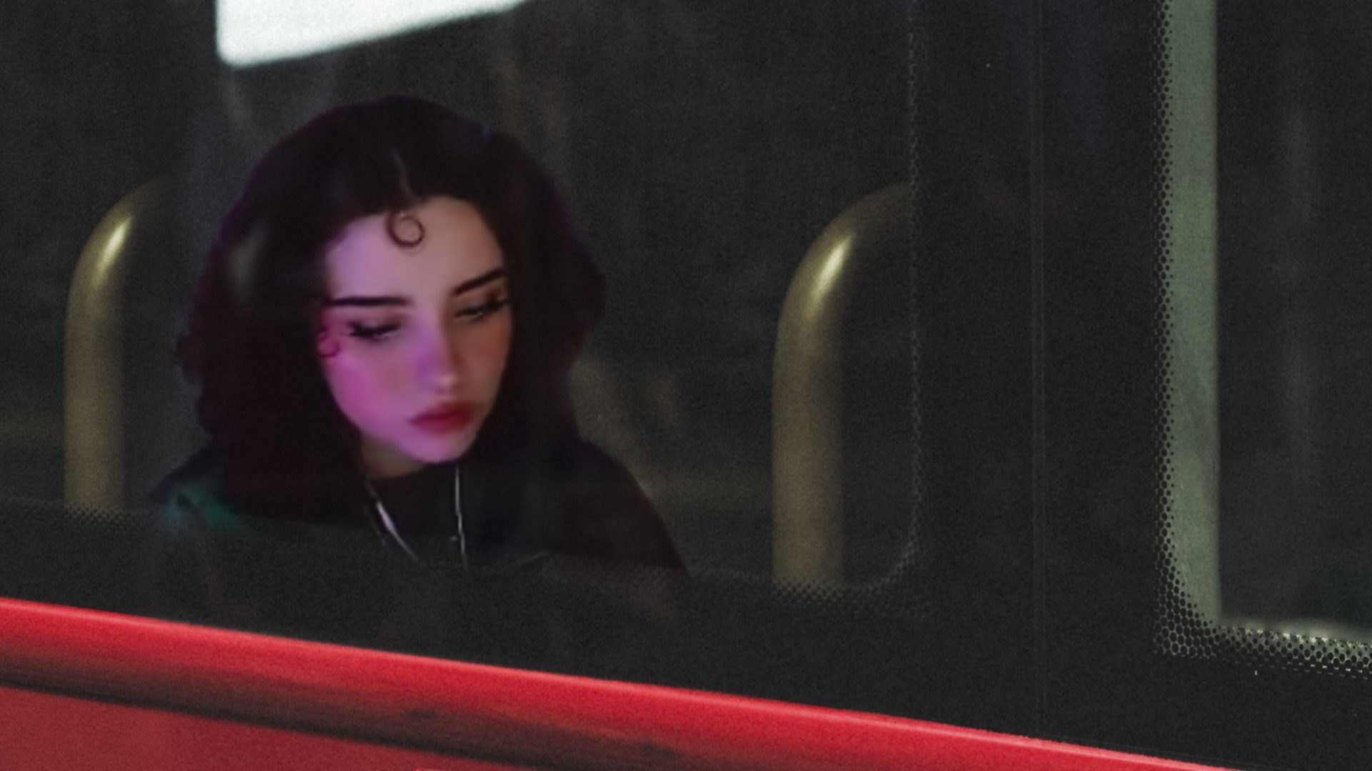 Slaze on a buss to signify her ban from VALORANT