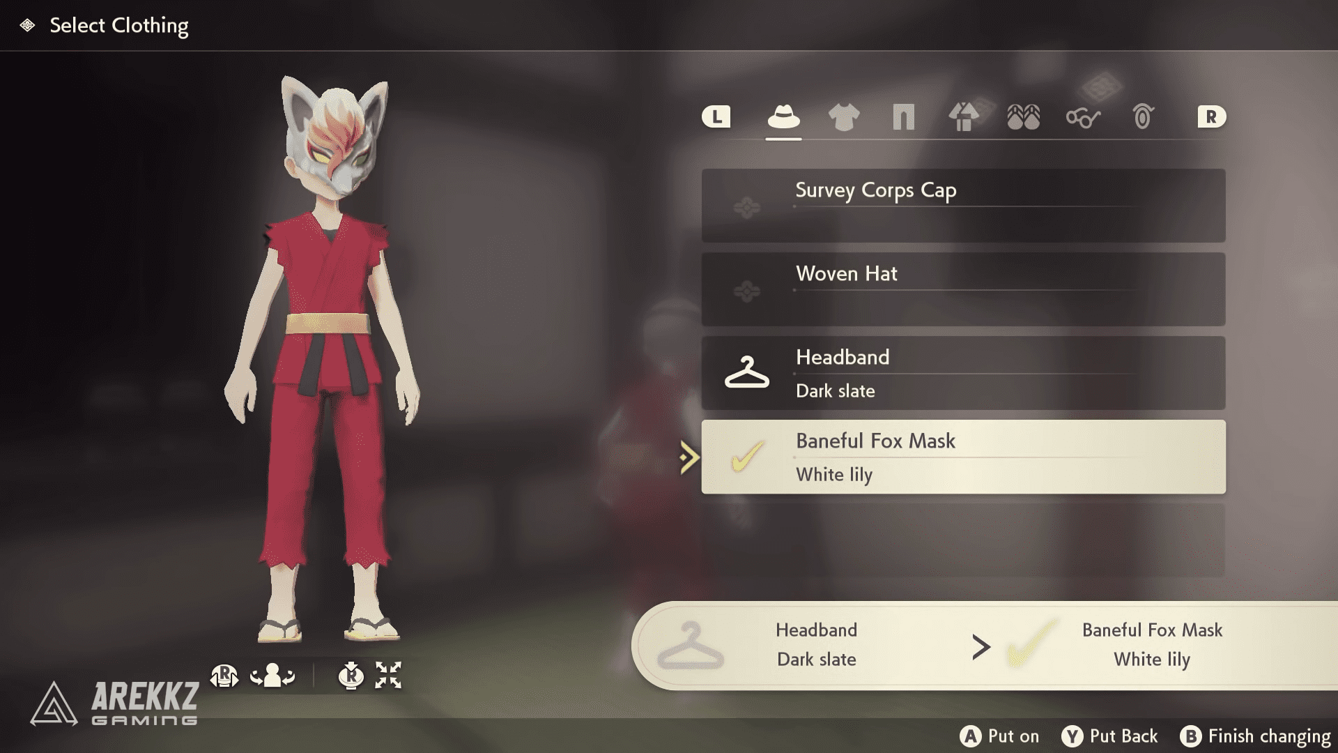 The Baneful Fox Mask, which is available as a Mystery Gift in Pokémon Legends: Arceus.