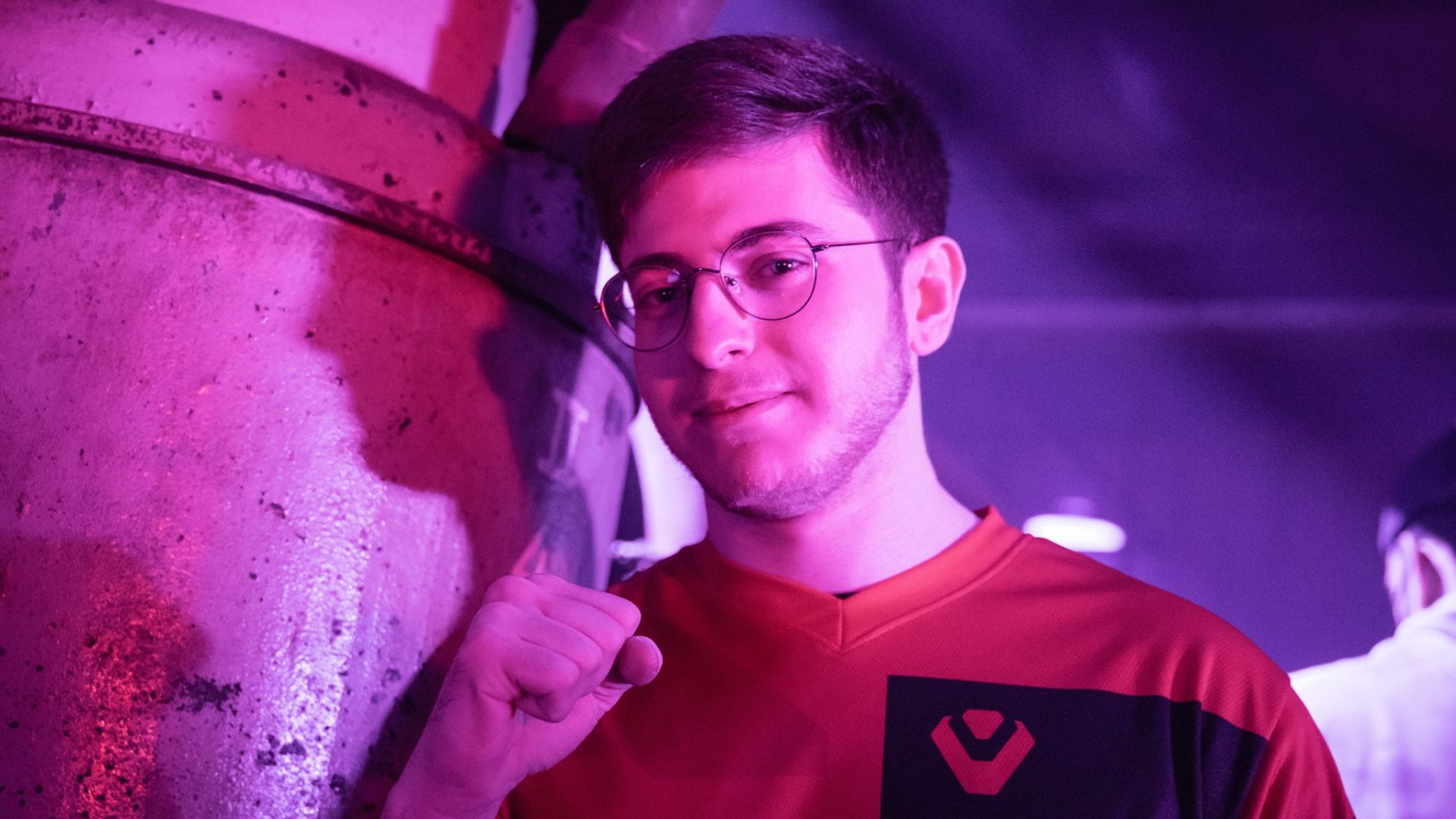 Zombs in a Sentinels jersey