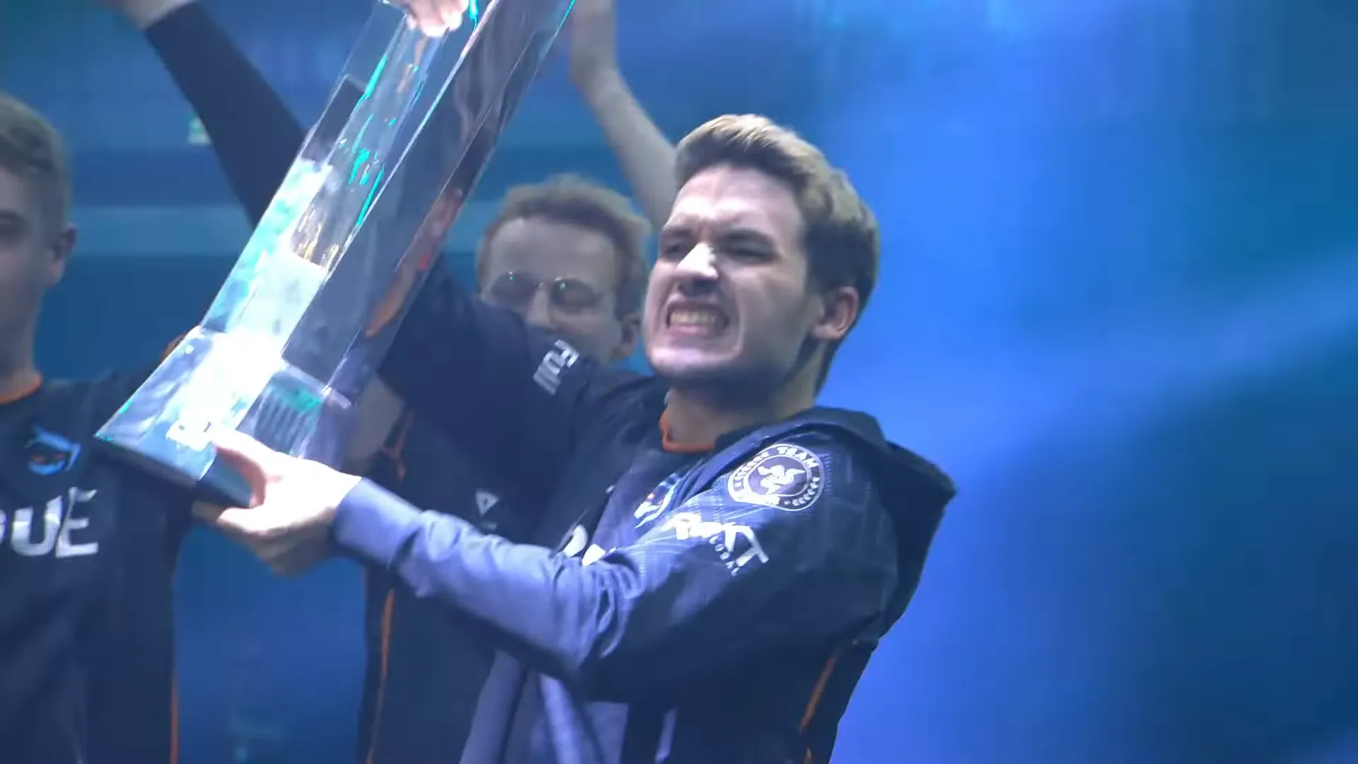 Odoamne