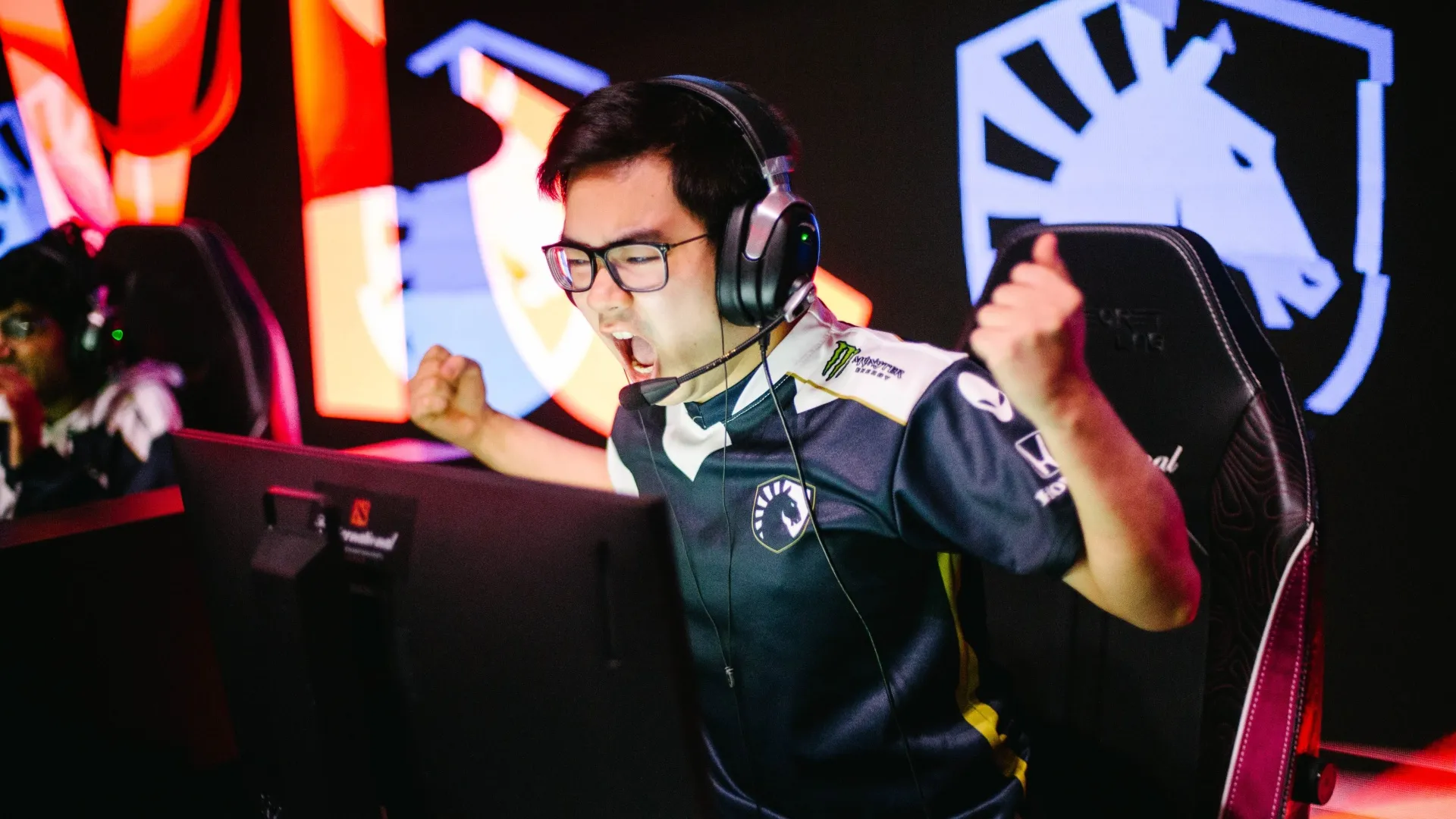 Micke pops off after liquid wins