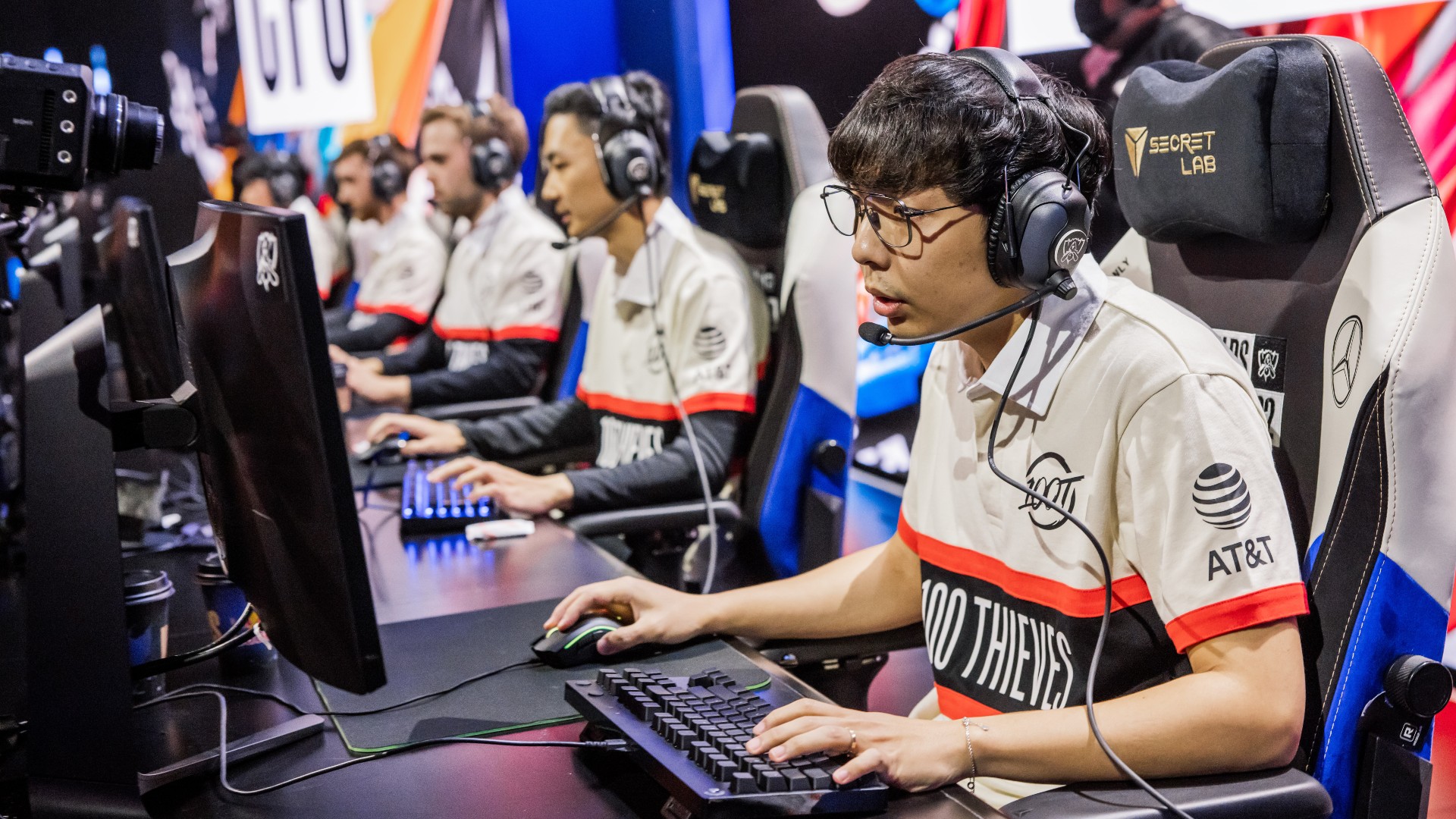 Worlds 2022 League of Legends 100 Thieves Group D tiebreaker