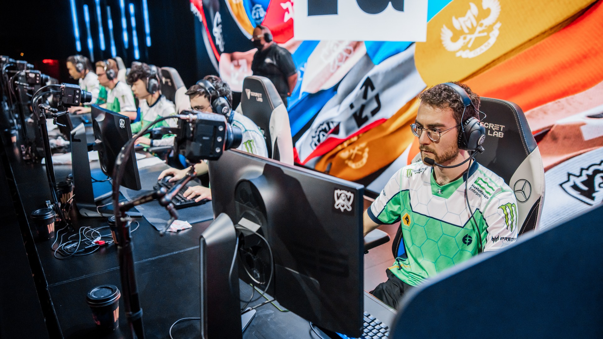 Worlds 2022 Evil Geniuses EG League of Legends Scenario group stage