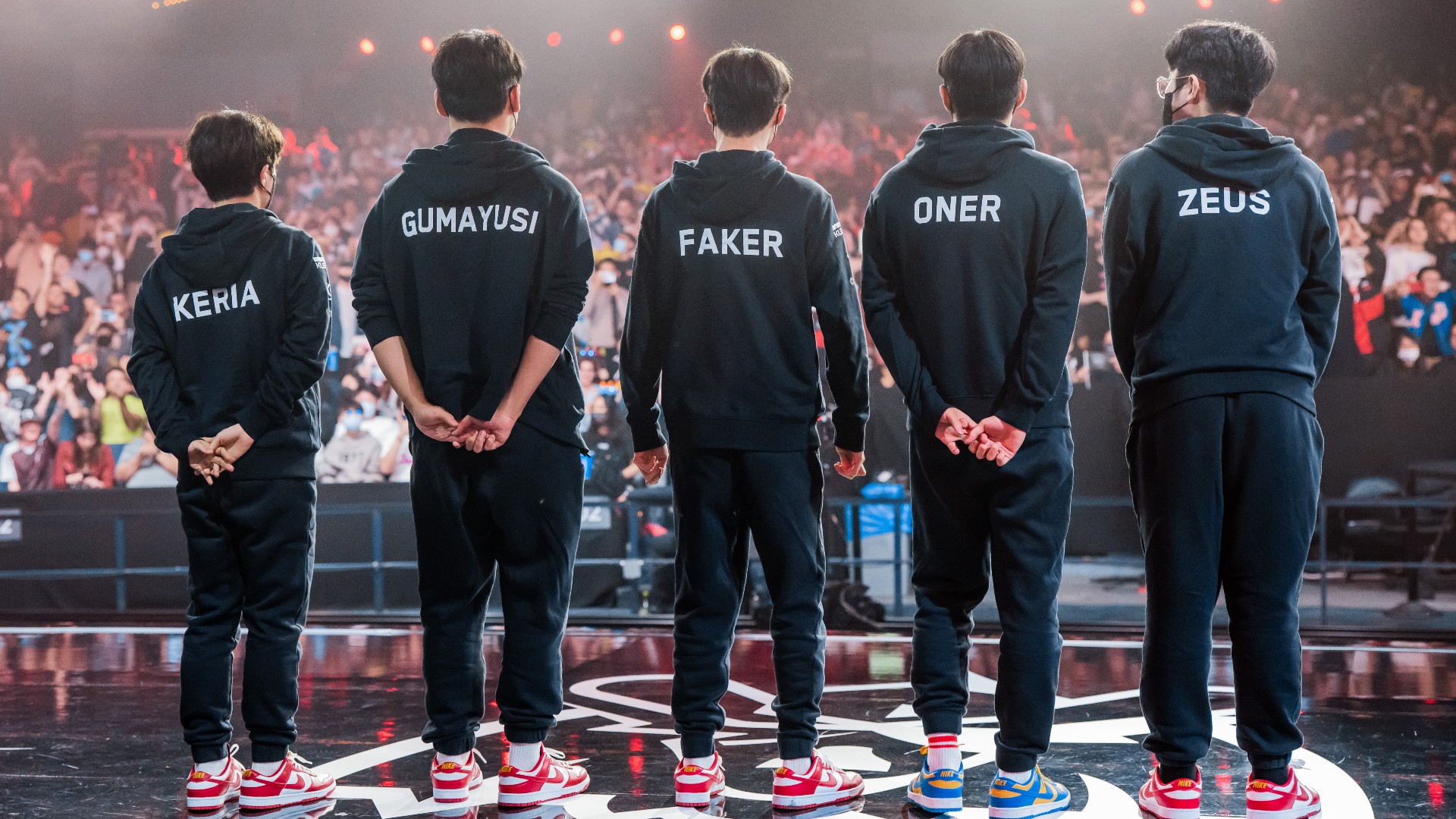Worlds 2022 League of Legends Worlds 2022 RNG T1 Royal Never Give Up Quarterfinals Knockout stage