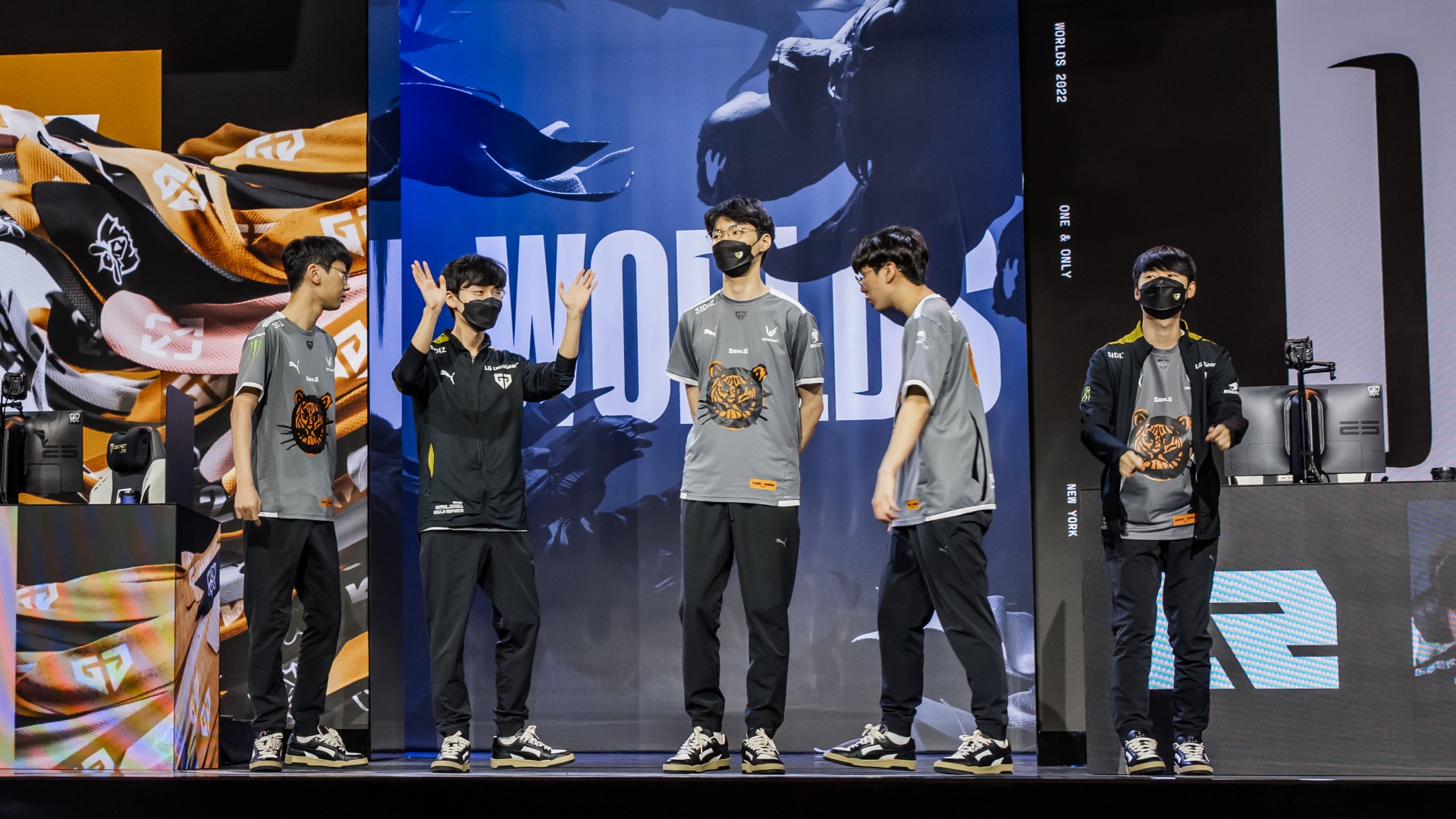 Worlds 2022 League of Legends Gen.G Group Stage Group D