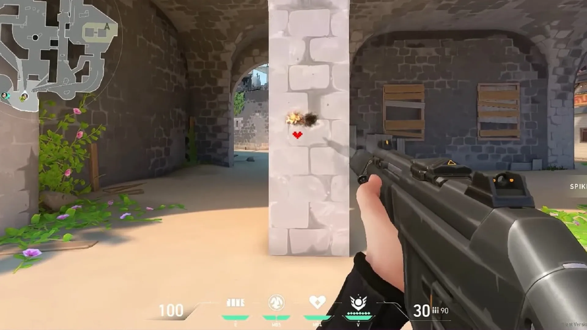 VALORANT heart crosshair