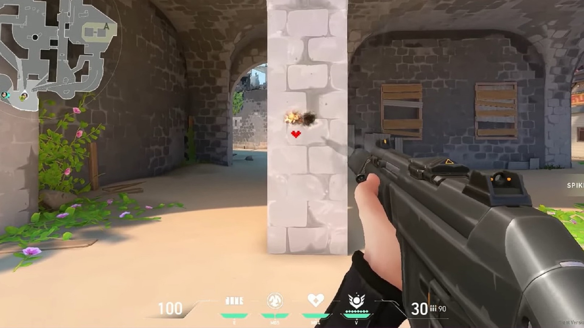 VALORANT heart crosshair