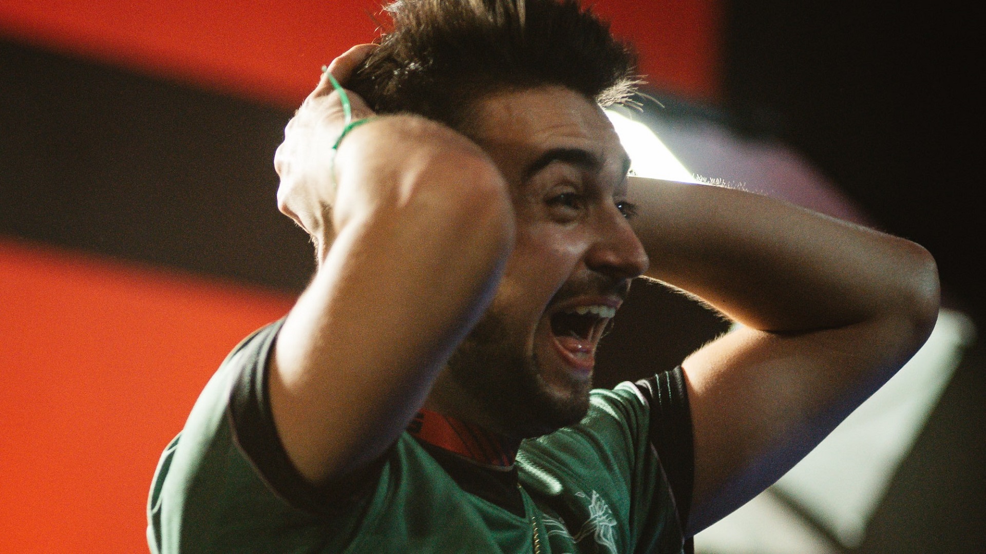 Jmook celebrates his Genesis 9 win