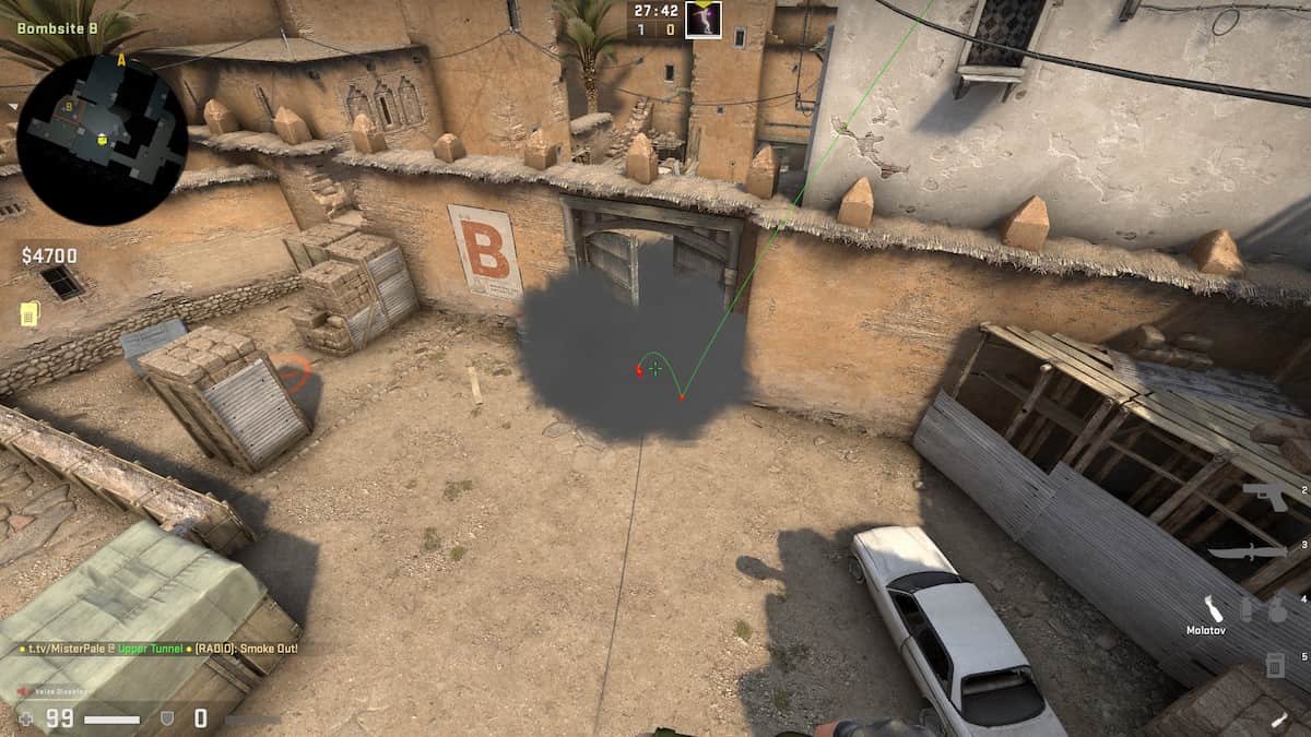 Smoke spot after Upper tunnels lineup CSGO Dust 2