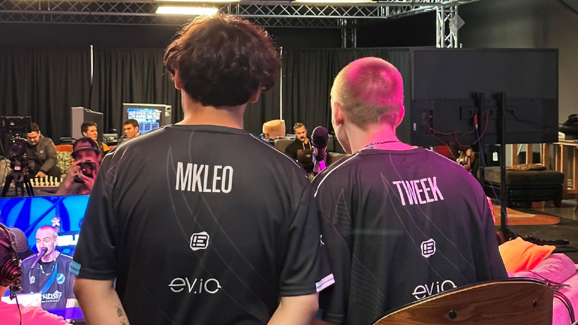 MkLeo and Tweek in their Luminosity jerseys