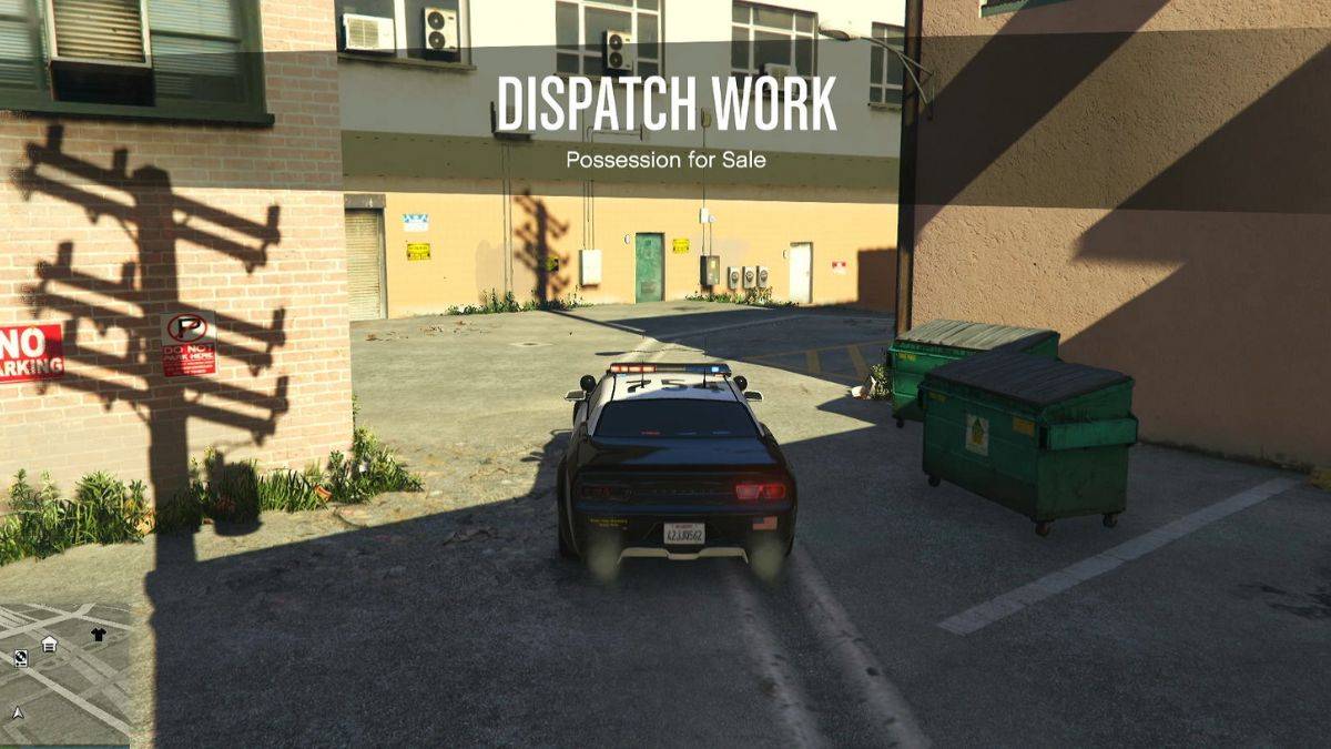 A player starting the Possession for Sale Dispatch mission in GTA Online in a police cruiser. 