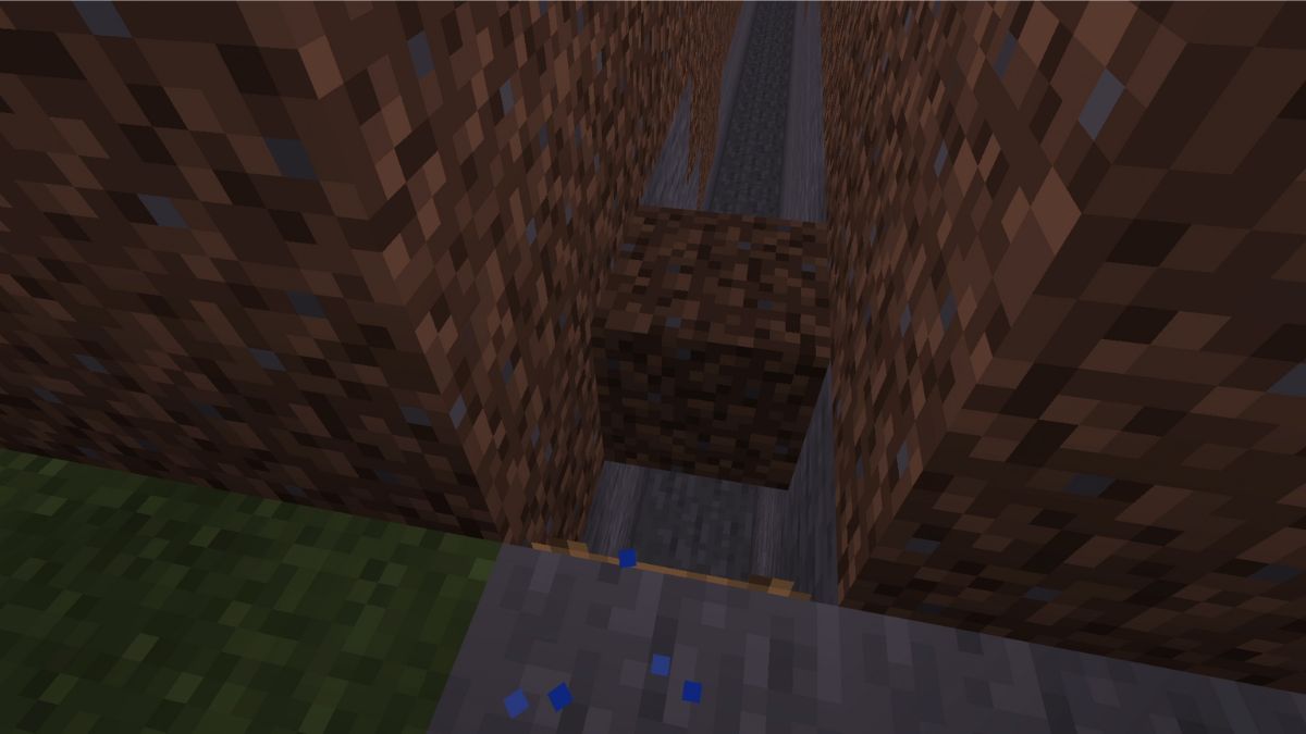 Showing how to make a safer strip mine for finding Diamonds in Minecraft.