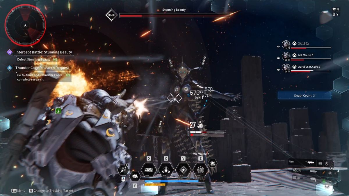 Players in The First Descendant doing battle with the Stunning Beauty Colossus. 