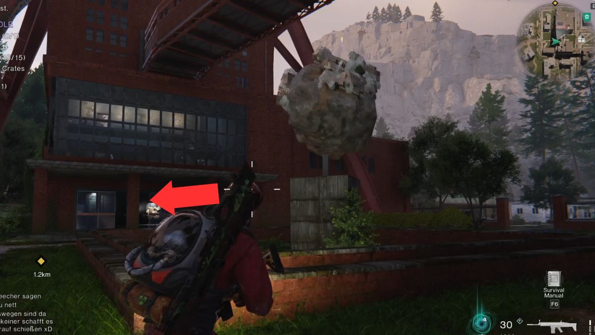 The building entrance that leads to the Mystical Crate at Rotten Saddle marked by an arrow in Once Human.