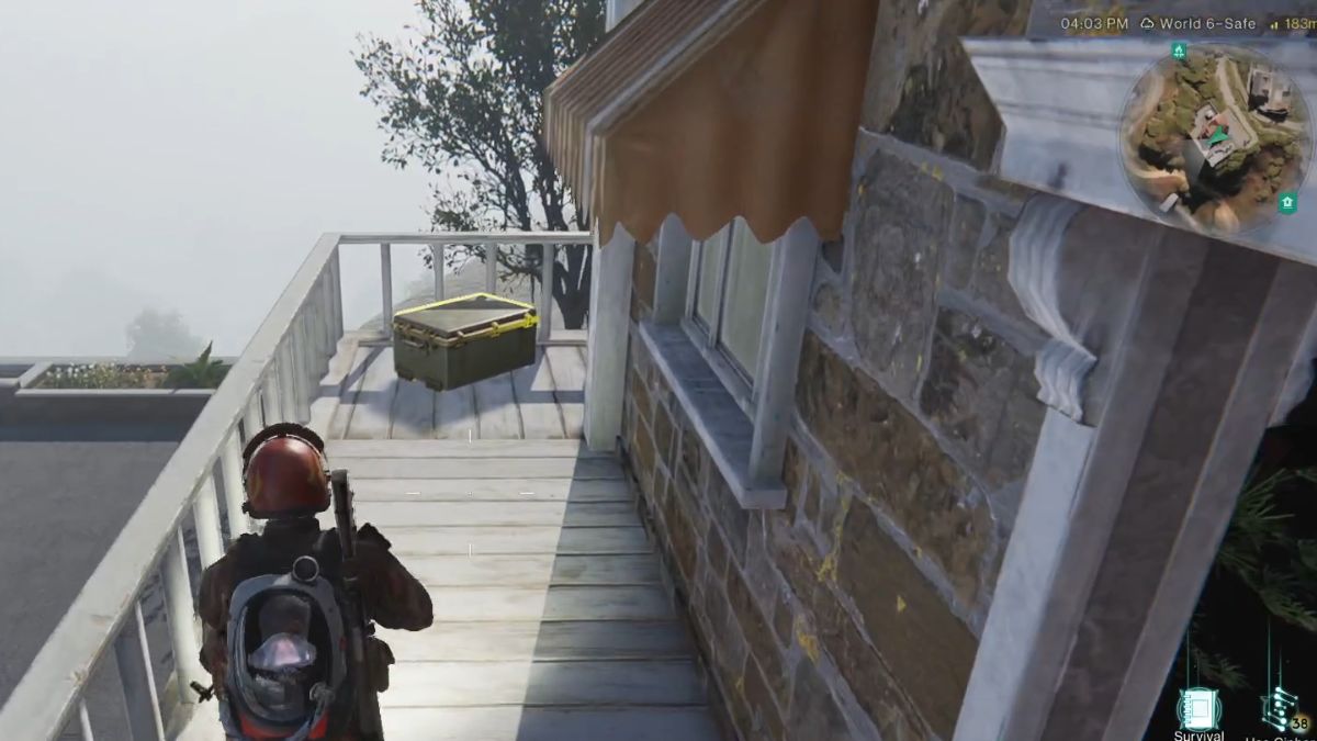 The great crate on a Balcony on the second floor of a Building at High Banks in Once Human.