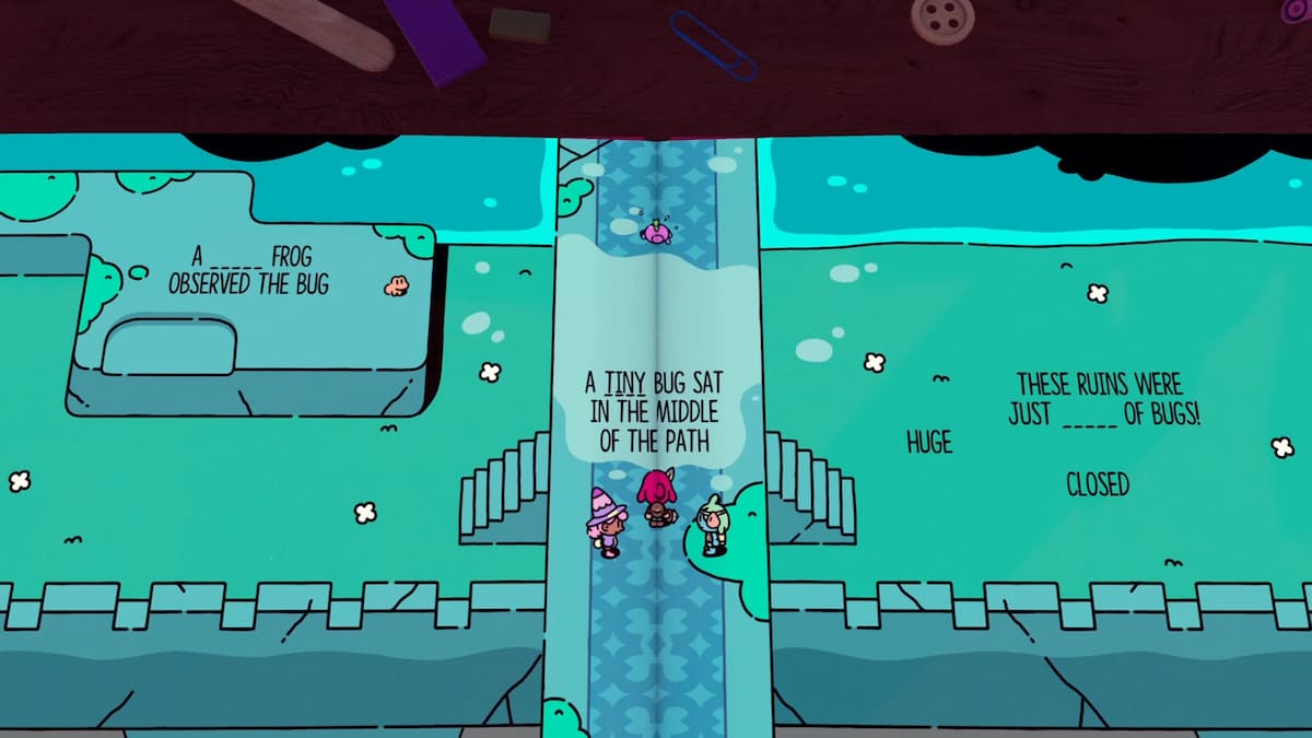 Un pequeño insecto en el camino y una rana observando, con el telón de fondo de ruinas infestadas de insectos en The Plucky Squire. 