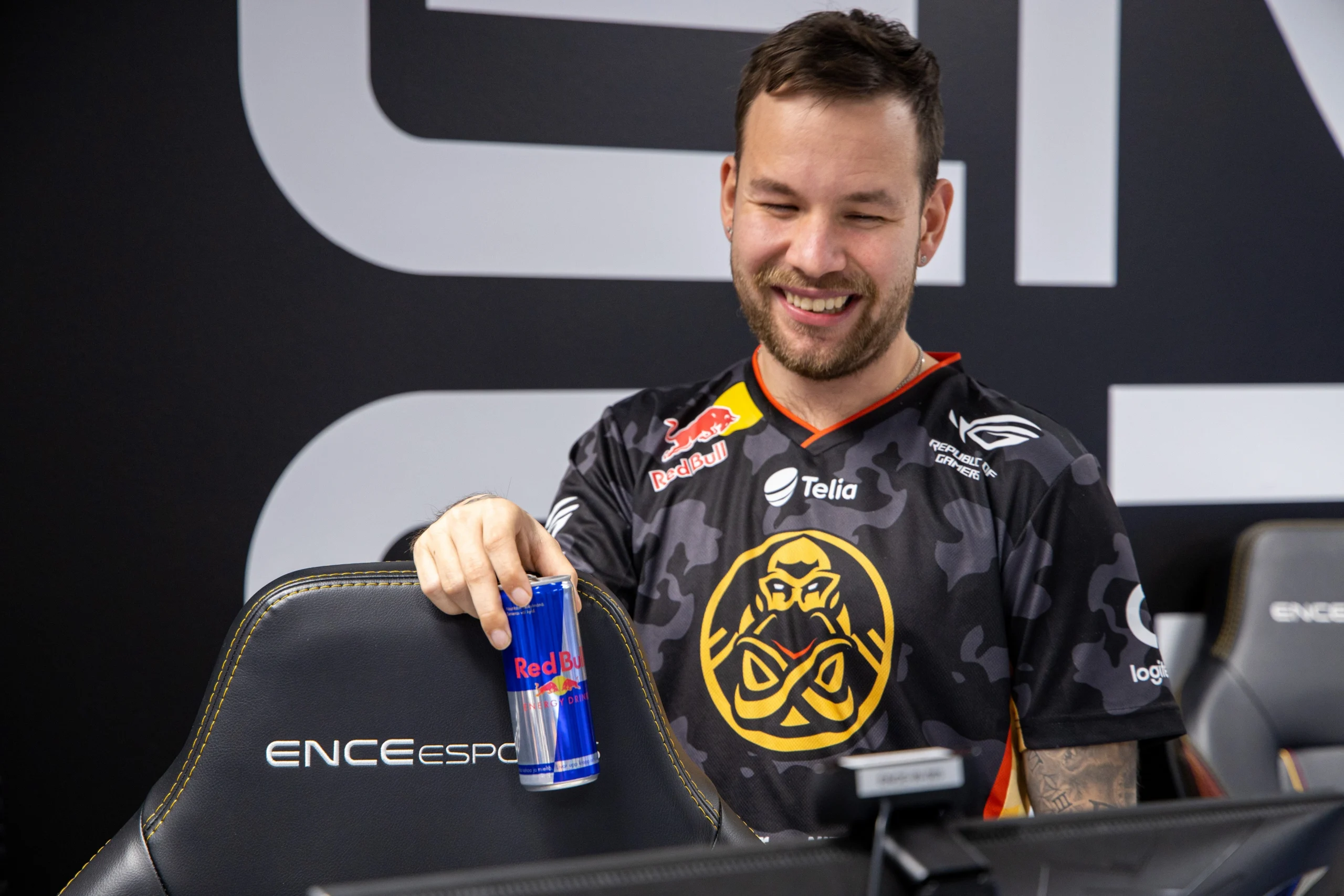 ence returns as coach